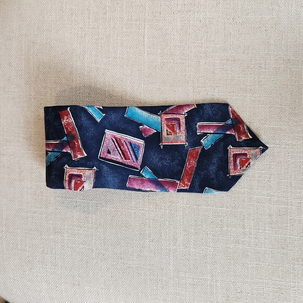 Oscar‎ de la Renta Vintage Geometric Print Tie